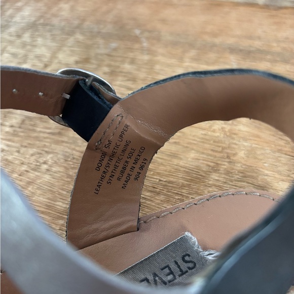 Steve Madden Sandals - Size 5 - Picture 5 of 5